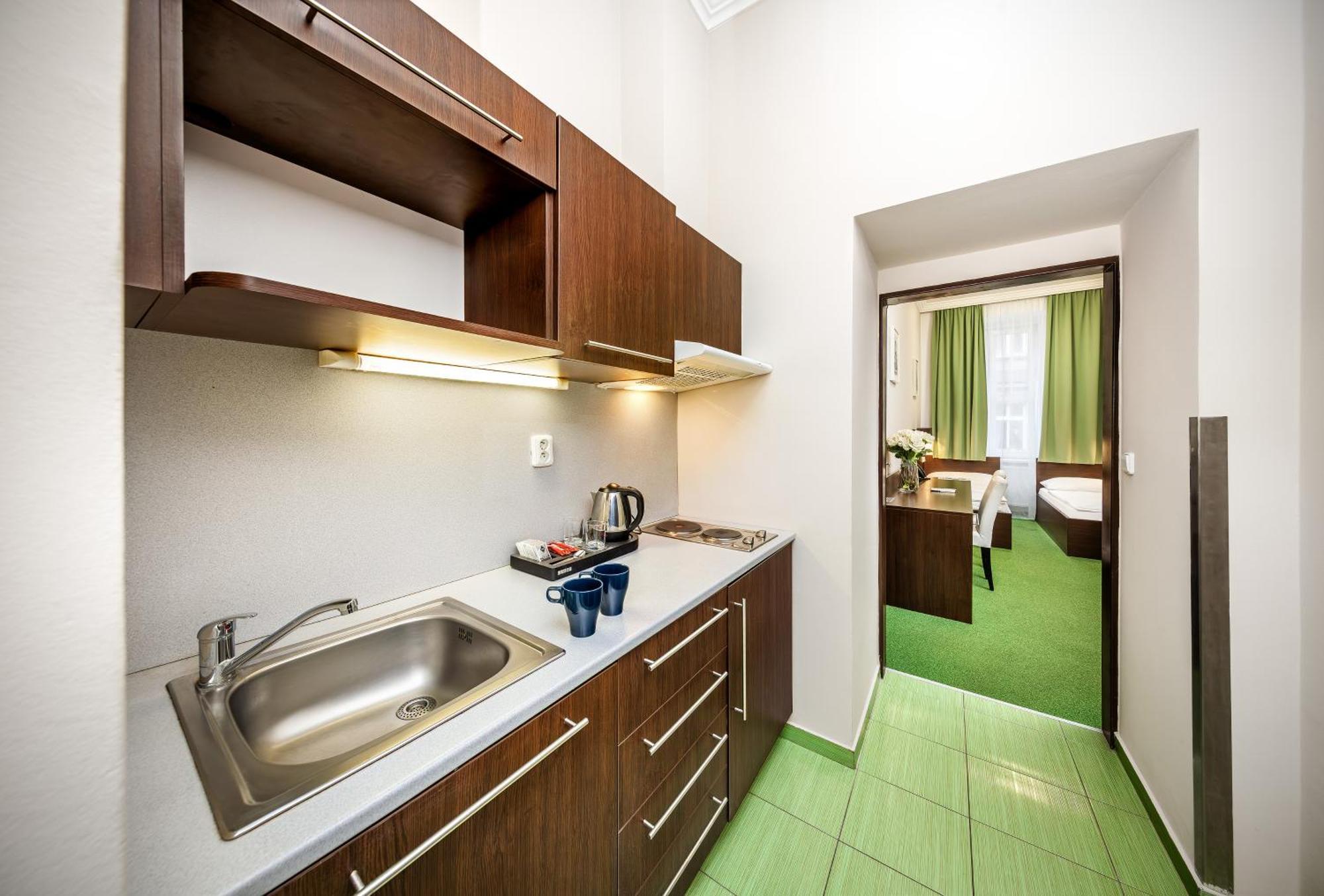 Martin 4* Prague